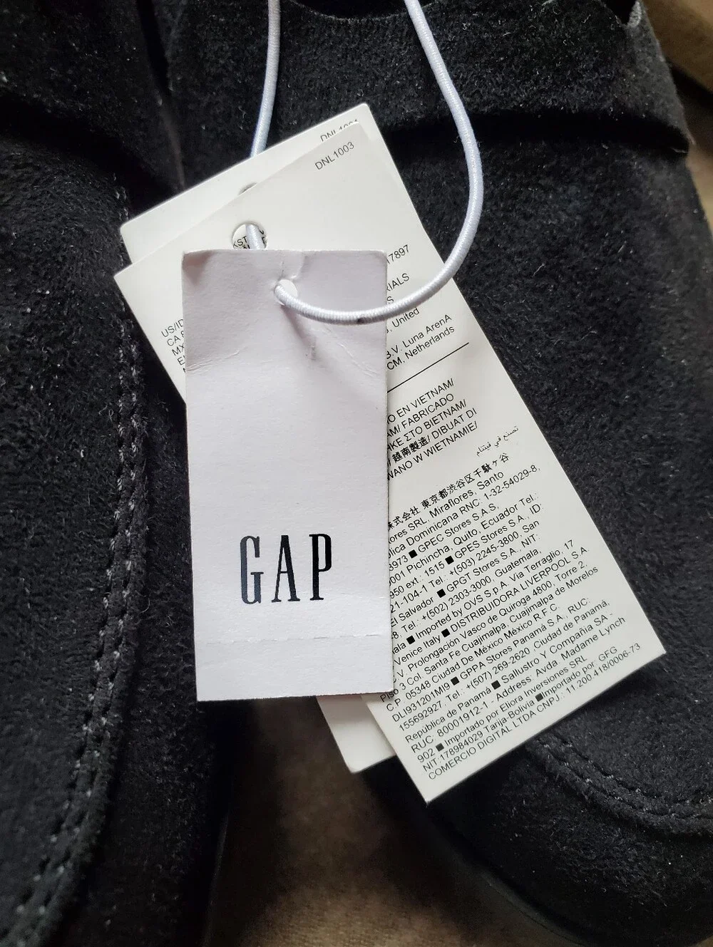 GAP Vegan Suede Loafers size Womens 8 In Color True Black